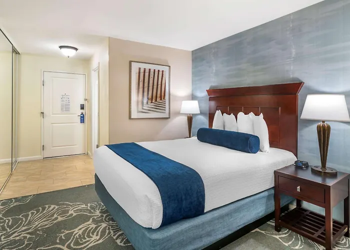 Best Western Plus Carpinteria Inn